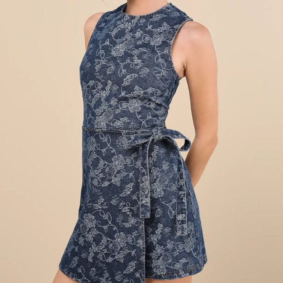 Lulus Dresses & Skirts - *NWT* - Lulus Women's Denim Dress - Size: XS